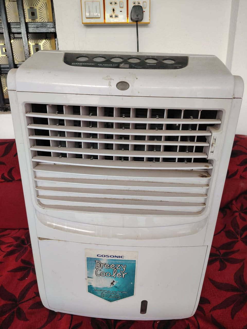 غراض للبيع كل شي بسعره راسل واتساب *********** وبل خدمه او خاص
