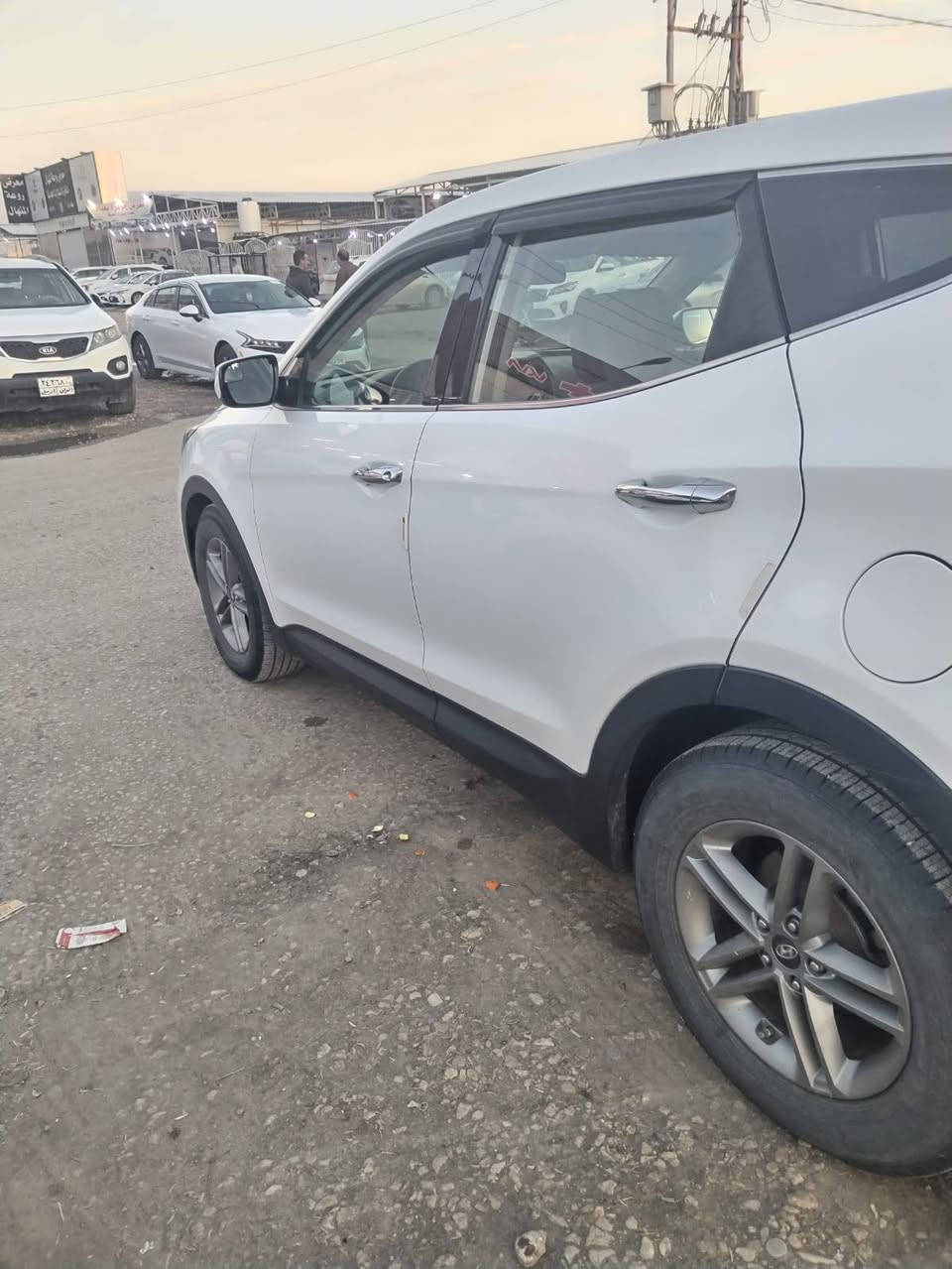 السلام عليكم سنتافي وارد أمريكي السياره كفاله من الحادث كلين فقط دعاميه موديل 2017 مكفوله كير محرك حداديه تخم تاير ويل كروم كله وضع شركه رقم بابل دولي هزه جده مكاني بابل اي استفسار الاتصال علرقم لان لطفأ وليس امرأ لان خاص ماجاوب *********** علمأ السياره بسمي تحويل مباشر والسياره كفاله من بارد وصبغ السعر، 165 وبيه مجال
