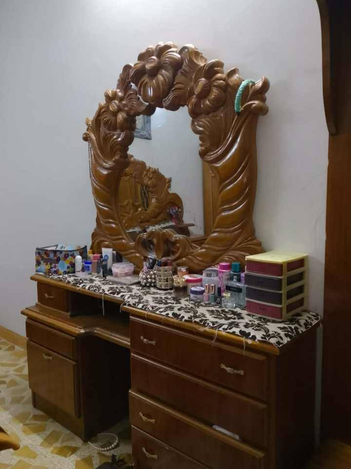 غرفة نوم ناصي خشب عراقي ثقيل 

السعر 650 بي مجال بسيط

موصل. مشيرفه اولى
التواصل عل خاص


**إذا كنت صاحب هذا الإعلان وتريد حذفه لأي سبب، رجاءا أرسل رسالة إلى الدعم الفني**