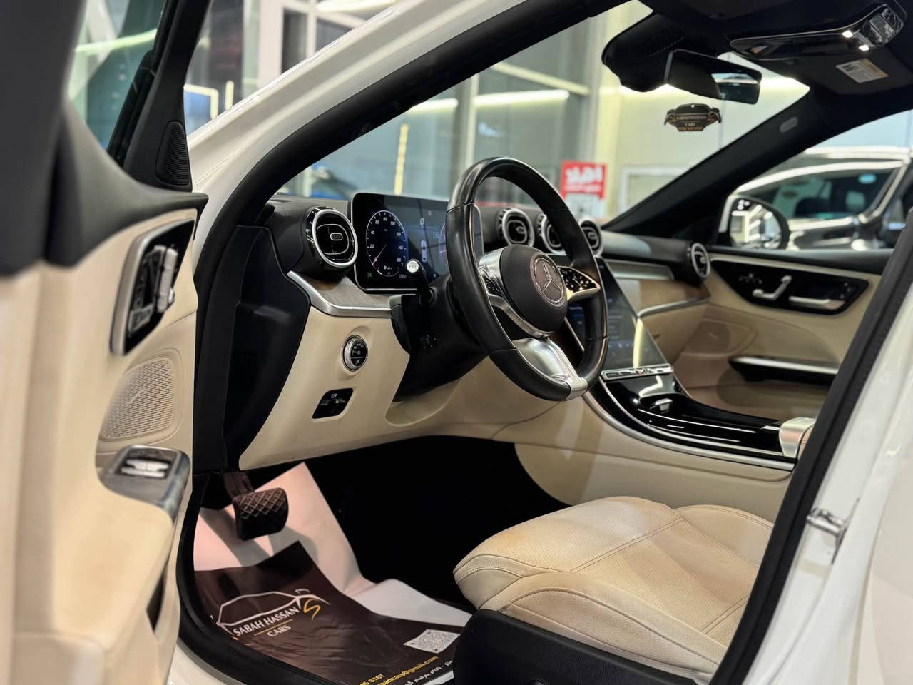 مرسيدس بنز
C-Class, C300, 2023
عدد الأميال : 28,000 ميل
ضرر: قطعتين 
سلندر: 4 سلندر
محرک: 2.0
السعر / اتصل بنا
الكاميرا الخلفية - صندوق كهربائي - مستشعر وقوف - تدفئة المقاعد - فتحة السقف - بصمة - شاشة - مراقبة النقطة العمياء - التحكم التلقائي في درجة الحرارة - نظام بدء التشغيل - مقاعد كهربائية - 6 وسادة هوائية - مصابيح زينون الأمامية - المصابيح الأمامية ليد - 4MATIC

العنوان: اربيل - شارع  ١٠٠مقابل  دائرة  الكمارك
***********
***********
***
مێرسێدس بێنز
C-Class, C300, 2023
ماوەی ڕۆیشتن : 28,000 ميل
بۆیاغ: 2 پارچە
پستۆن: 4 پستۆن
بزوێنەر: 2.0
 نرخ / پەیوەندی بکە
کامێرای دواوە - سندوقی کارەبایی - حەساس - گەرمکەرەوەی کوشن - سلاید - بەسمە - شاشە - ئاوێنەی ڕادار - کۆنترۆڵی پلەی گەرمی ئۆتۆماتیکی - سستەمی کوژانەوەی ترافیک لایت - کورسی کارەبایی - 6 پەڕەشووت - لایتی پێشەوەی زینۆن - لایتی پێشەوەی لید - 4MATIC

  ناونیشان: هەولێر  شەقامی ١٠٠م بەرامبەر گومرگ
***********
***********
***
Rear Camera - Electric Tailgate - Parking Sensor - Seat Heating - Sunroof - Keyless Entry - Screen - Blind Spot Monitor - Automatic Temperature Control - Start-Stop System - Electric Seats - 6 Airbags - Xenon Headlights - LED Headlights - 4MATIC أربيل, العراق
