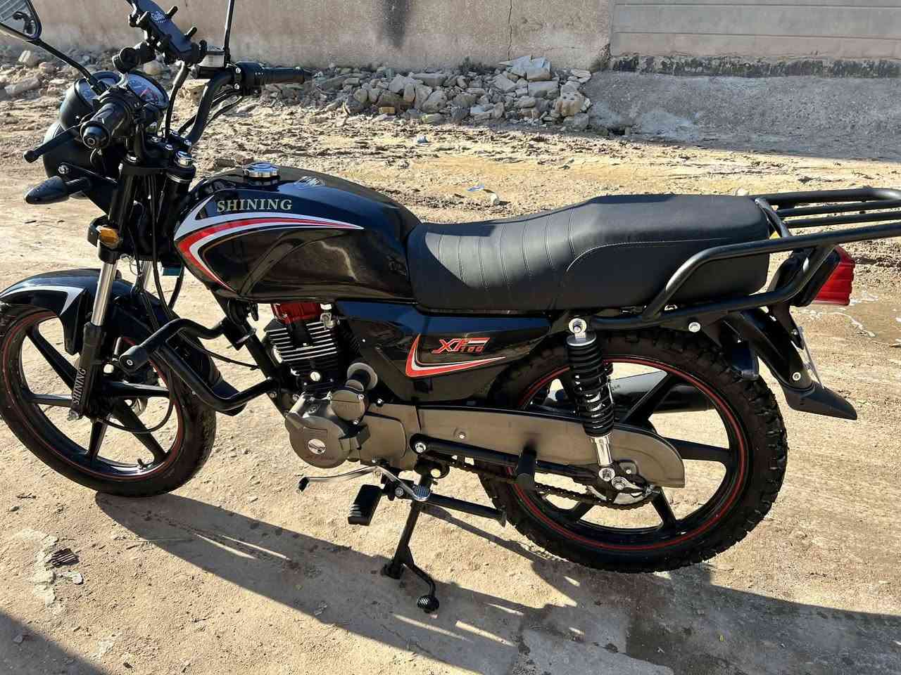 سلام عليكم للبيع درجه شنينك موديل 25  دراجه جديده اوراق كامله المكان حله ابو غرق  الشراي يتصل ***********🌹🌹🌹
