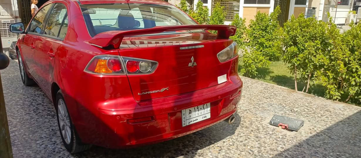 السلام عليكم للبيع لانسر قرش موديل 2016 خليجي بدون صبغ فقط بارد مكينة 1600 بيهة منضومة غاز السيارة فول رقم بغداد السعر 102 وبيهة مجال قليل مكان السيارة بغداد الشرطة الخامسة ***********
