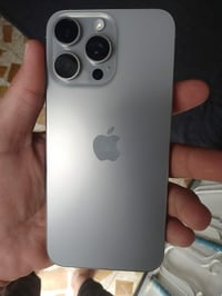 ايفون 15 برو ماكس نظافة 100/100 بطارية 87 وضع شركة وما مصعد  دبل سيم ك...