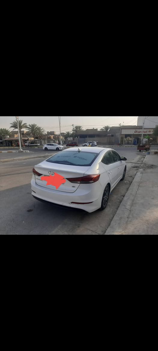 النترا 2017 امريكي ضررها فقط جاملغ ايسر امامي
محرك كير تبريد مكفول 
باسمي تحويل ثاني يوم 
السعر 105 
*********** واتساب+اتصال
