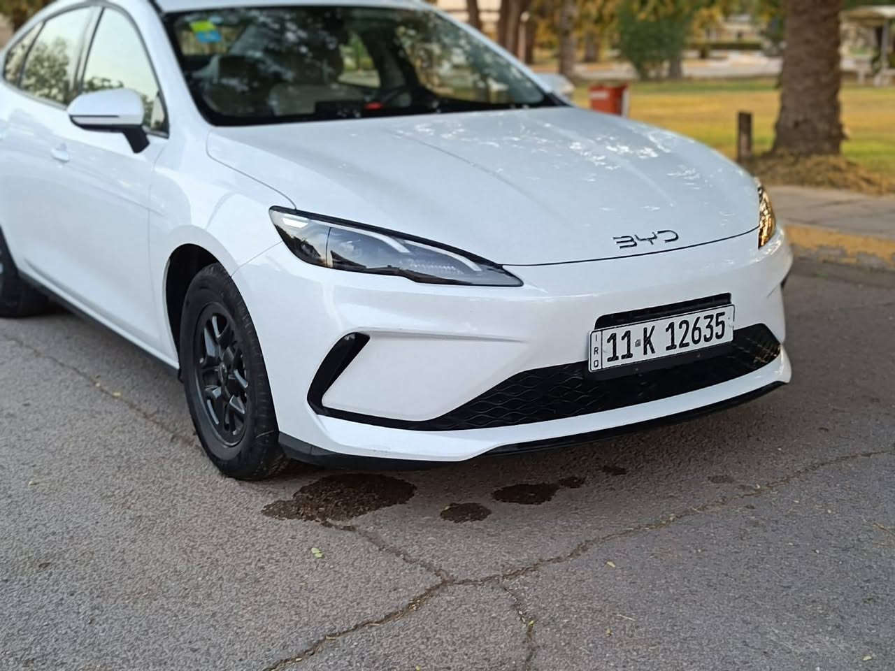 سلام عليكم
بي وايدي سيل 5
🚘 BYD Seal 5 HEV

ماشية 14,000 الف –  مكفولة ماعده رصعه خفيفه كلش مامبينه لباب لخلف سايق

✅ داخل أبيض / خارج أبيض
✅ رقم بغداد
✅ كارت + بصمة تشغيل
✅ أغراض الوكالة كاملة
✅ سنوية جديدة بسمي  

المواصفات:
 محرك 1500 CC
بنزين + شحن + هايبرد (HEV)
 دخول ذكي + بطاقة NFC
مقاعد جلد رياضية باللون الأبيض
 تبريد قطعتين

 بصمة زجاجية
 أنظمة قيادة متعددة
هاند بريك كهربائي + Auto Hold
كاميرا خلفية
 
مع شاحنة بدون ايرث اصليه 

شاحنة VOLIX V2 الذكية ضمان سنتين 

السعر/ 19مليون وبيها مجال بسيط
📍 الموقع: بغداد – العامرية

📞 للاستفسار:
***********
