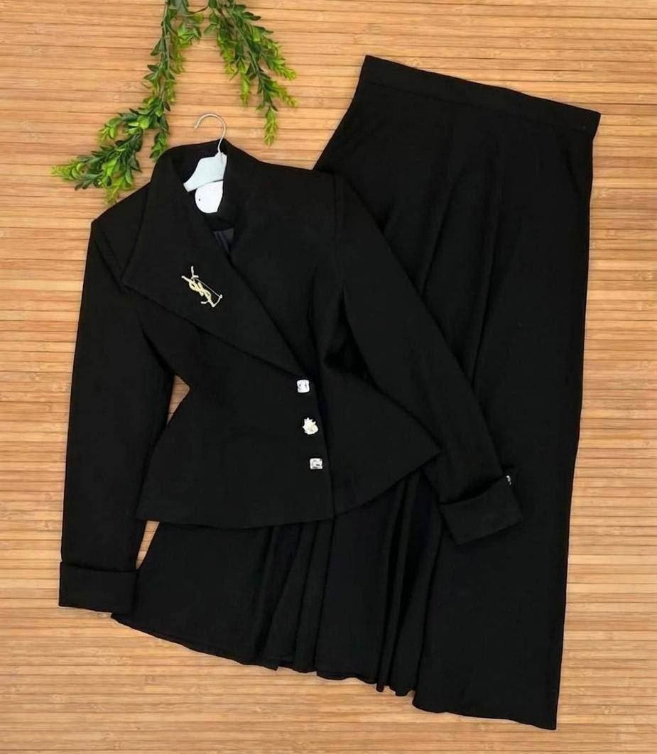 طقم قطعتين❤‍🩹
السعر 29 الف فقط 
خامة هوريم دابل تركي
38-40-42-44-46-48


**إذا كنت صاحب هذا الإعلان وتريد حذفه لأي سبب، رجاءا أرسل رسالة إلى الدعم الفني**