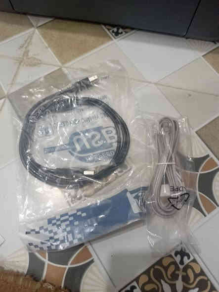 طابعه كانون canon للبيع جديده. بس جهزناها للطباعه مواصفاته
1 طباعه ملون وعادي 
2 تطبع وجهين تلقاىي
3 تطبع صور وستيكرات 
ملازم 
4 تربط واي فاي يعني تطبع من موبايلك.مباشر. صور فايلات. اي شي 
 او عله جهاز الحاسوب 
5 حبرها رخيص ب10الف تطبع بيه 5000نسخه وقتصاديه بالحبر.      طابعه جدا خدميه 
  مكانه رميثه.السعر 135للتصال ***********
