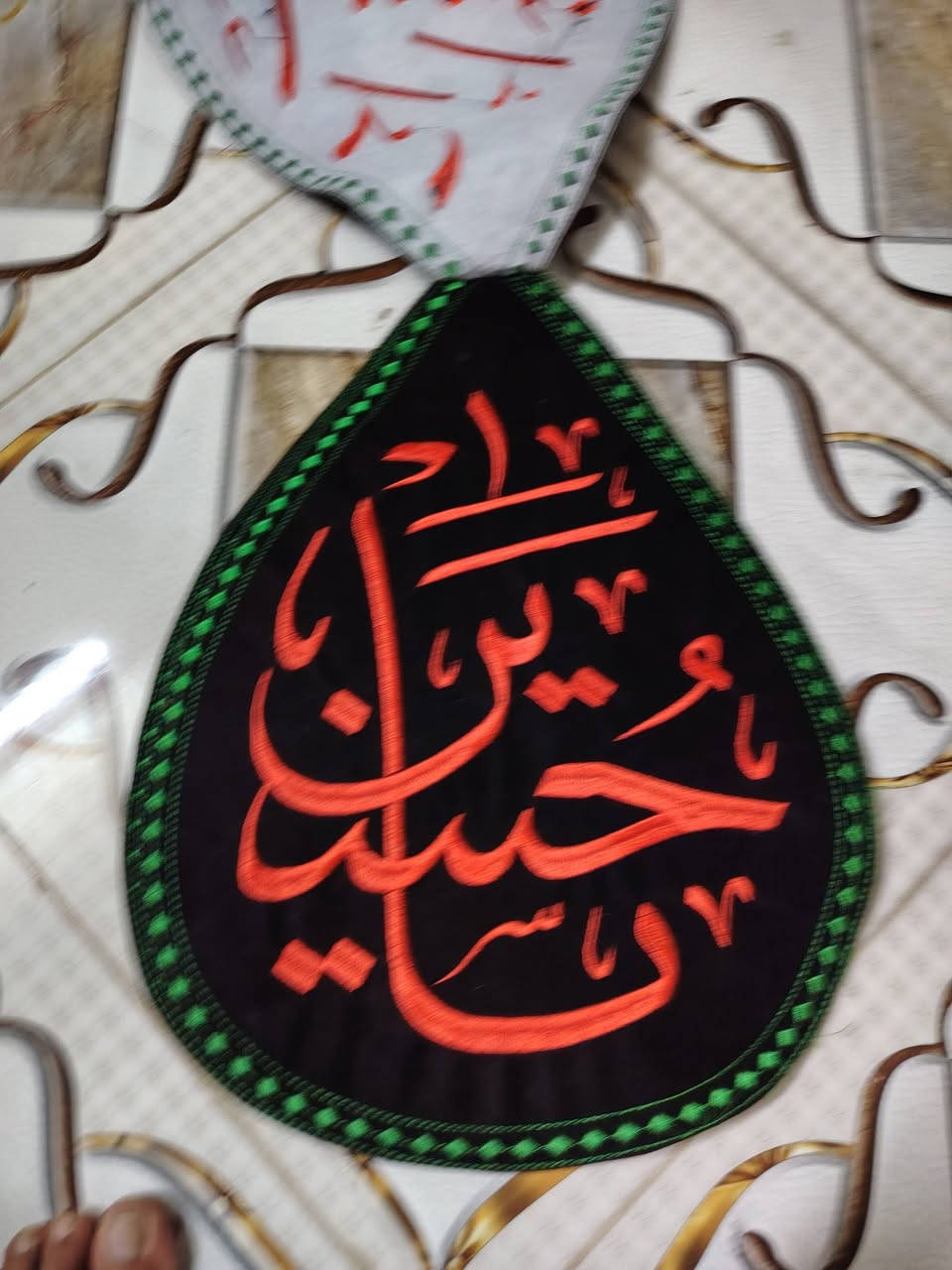 السلام عليكم تجهيزات محرم الحرام رايات تطريز و صور جميع الاحجام التواجد قرب بنيه سيد جعفر  ( التوصيل مجاني داخل البدير فقط )


**إذا كنت صاحب هذا الإعلان وتريد حذفه لأي سبب، رجاءا أرسل رسالة إلى الدعم الفني**