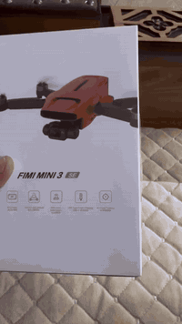 السلام عليكم ورحمة الله
يتوفر درون fimi mini 3 جديد لوك 
تصوير 4k
كمبل ثلاثي 
المدى ٩ كيلو 
ماطورات برشلس 
نظام gps 
ربط كيبل 
السعر ٣٧٠ الف 
للحجز او الاستفسار مراسلة ماسنجر او واتس اب على الرقم ***********
