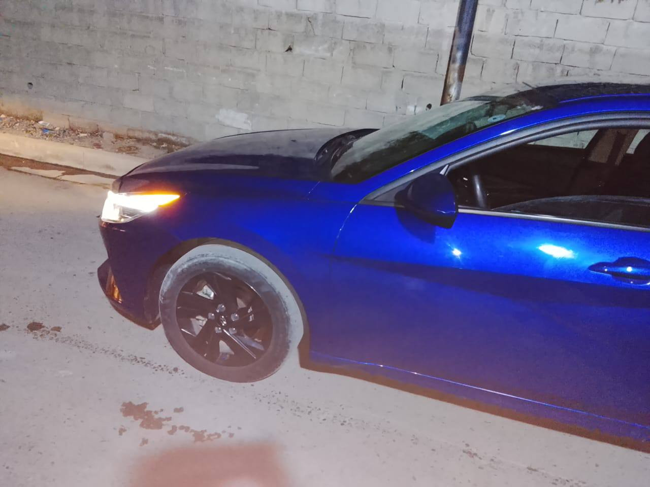 السلام عليكم
النترا 2023 
رقم شمالي 
باسمي 
حادثه بالصور 
المواصفات
بصمه 
تشغيل عن بعد 
رادار عمامه خلفي مانع اصطدام
توقف ذاتي
مرايات نقطه عمياء
شاشه كبيره
ترحيب ابواب
تحديد مسار
اوامر صوتيه
ويل كب كروم
كامره دوره
ثلاث وضعيات قياده
جنطه ذكية
مكان السياره بغداد 
سعر 160 وبي مجال بصيط
غير متواجد على الفيس 
رقم الهاتف ***********

 دواره
