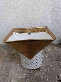 اغراض منزلية • نظيفة جدا • للبيع