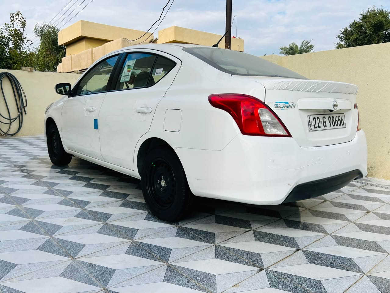 نيسان سني موديل ٢٥ بسم شركه ماشيه ١٦ الف سياره جديده مكفوله عدا بارد كد اربع اصابع باب سايق شخط بلدعاميه لخلفيه لسياره جديده فول مواصفات اربعه جام كهرباء قطعتين تبريد تحكمات شاشه سياره مدوشمه ارضيات وكشنات سعر ١٢٦ مجال بسيط *********** مكاني بغداد جسر ديالى ترهم مراوس بغداد, العراق
