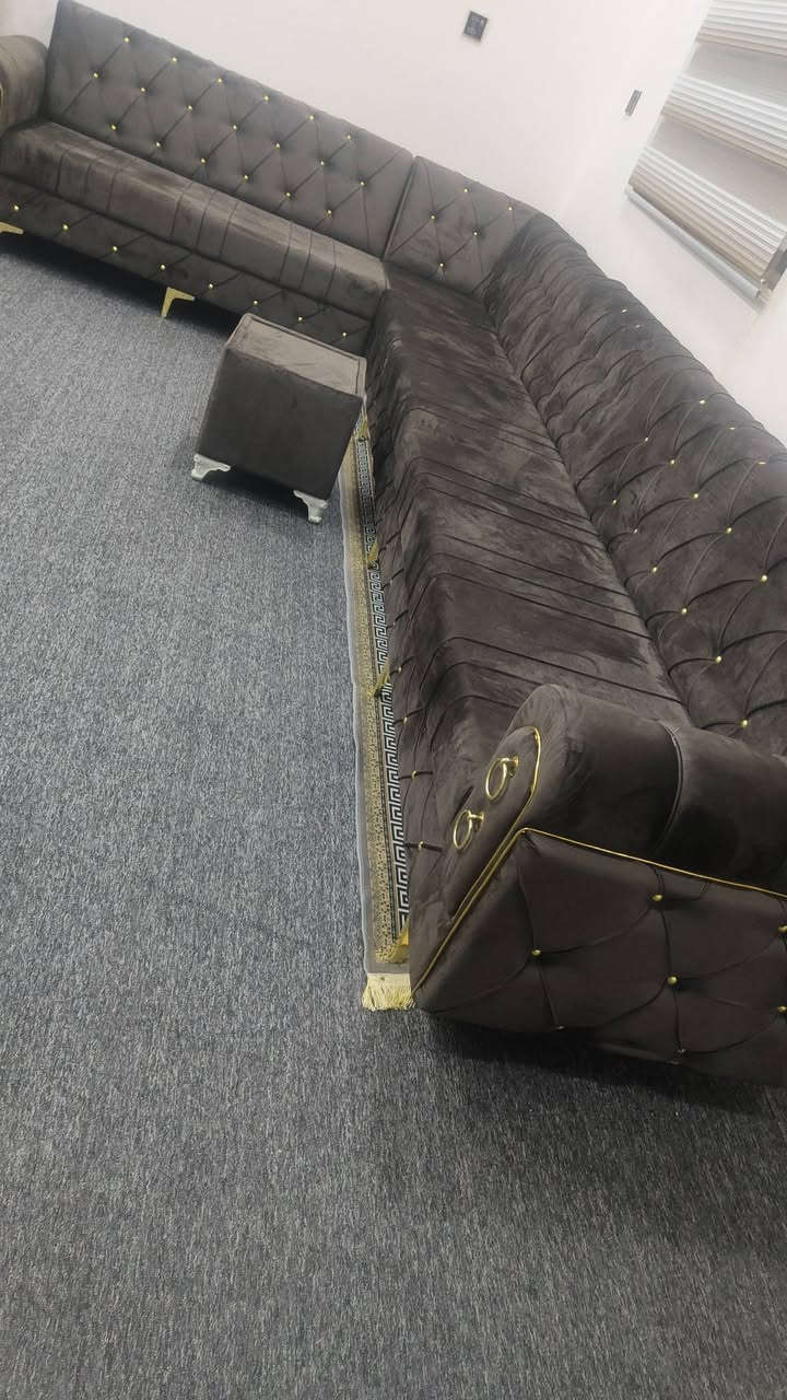 اخر اربع اللوان ديوان تسكام عشر نفرات ٥قطع طول الديوان الواحد ٦ونص كل ديوان وياه طبلة وسطية و٦كوشات السعر ب٤٥٠ مع التوصيل المجاني لكل مناطق الديوانية


**إذا كنت صاحب هذا الإعلان وتريد حذفه لأي سبب، رجاءا أرسل رسالة إلى الدعم الفني**