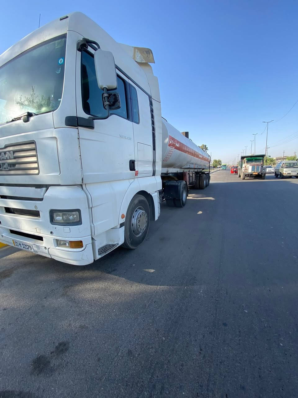 مان موديل ٢٠٠٨ طوناج باقي بي سنه السياره تخم تاير جيبيس جديد سياره بسمي رقمه بغداد السعر ٢٧٥ رقم تليفون ***********
