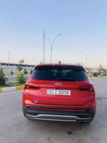 سلام عليكم بيع او مراوس 
سنتافي وارد امريكي ٢٠٢٣ لون احمر 
حادثه موضح بلصور صور حادث بدون دواخل ولا ايرباك ولاتبديل مواصفاته 
ماشيه 45 الف مايل حقيقي 
محرك ٢٥٠٠ ٤ سلندر تنفس طبيعي 
بصمه تشغيل وابواب واناره وترحيب 
تبريد قطعتين 
5 راكب 
شاشه كبيره كامره دواره 
كشن كهربائي مال سايق 
رادار امامي خلفي جانبي توقف ذاتي تحديد مسار قياده ذاتيه اطفاء ذاتي اريل نفكيشن جنطه كهرباء شحن وايرليس تحكم استيرن 
وباقي مواصفات معروفه رقم بغداد دولي تحويل مباشر 
وسعره  223 $ وبيه مجال بسيط بعد المعاينه 
مكان السياره بغداد السيديه 
اي استفسار الاتصال/  ***********
