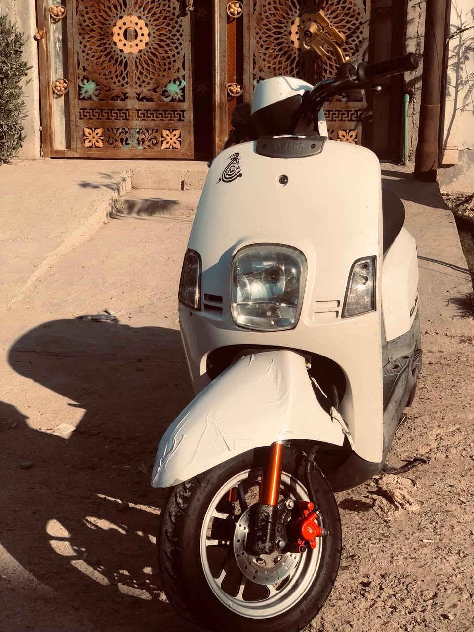 السلام عليكم 
بوليس دراجه كفاله مكينه بل جيس شلعه معدل ميحتاج احجي بيه تزويد تختلف عن العاديه اكرر بيه تزويد من الرمبه 
١-وياله 
٢-قبق فلاوين 
٣-قطره مال دهن
٤-كاسحه خلفيه 
٥-صدر امامي 
٦-دبل خلفي
طسته تخبل  حته لهندر ماشاده نكر سلف بكل وقت
السعر ٩٧٥بيه مجال الدراجه مصروف عليه 
مكاني بغداد الرئاسه شارع ٢٠رقمي***********
