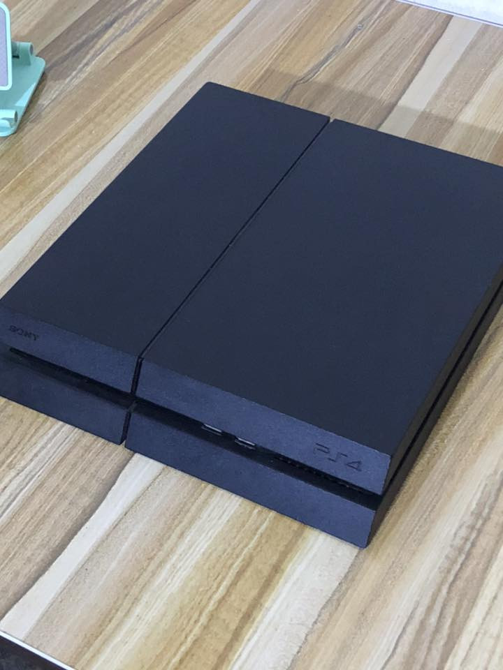 السلام عليكم
من رخصة الادمن
بلي 4 فات اونلاين ذاكرة 500 النسخه المطفيه جهاز مفتوح ع كد تبديل معجون حراري (ادامة وتنظيف) 
عطله ما يشغل اقراص وتصليحه ما يكلف 10 الاف دينار بس مستعجل على بيعته وما وياه يدات فقط كيبل hdmi و كيبل بور الاصليات مال الشركه
السعر 150,000 وبي مجال حك الجيه
بغداد الزعفرانيه
***********
