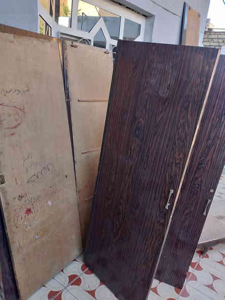 كنتور نجاره قديم متين وثكيل  محتاج ترتيب شد براغي
ب125
وزاويه ب20 
مكان ابو خستاوي فرع الغسل ***********
