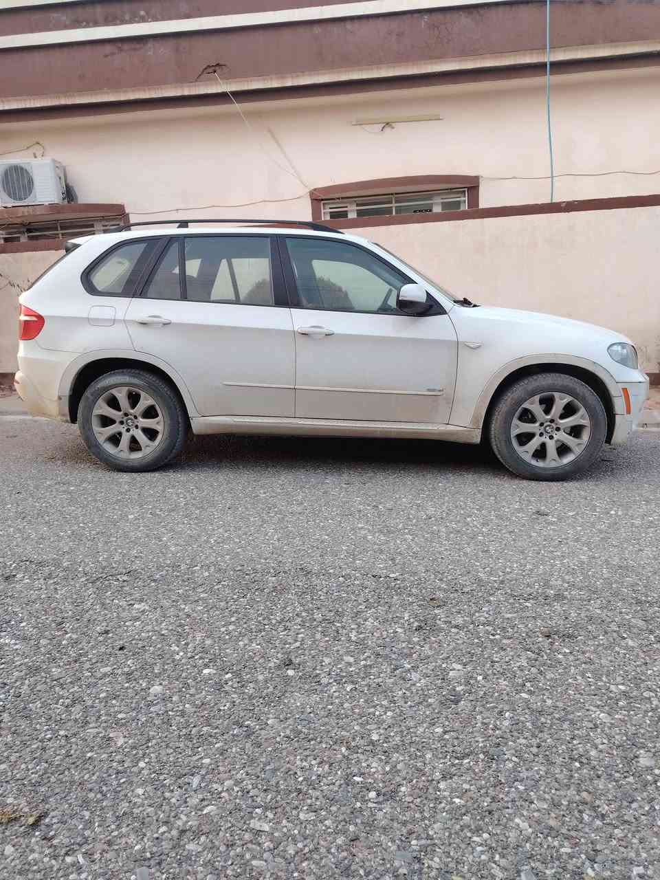 بسم اللەالرحمن الحیم
X5 E70 2008 للبیع
،نوزل قصیر،محرک 3.0،تنفس طبیعی
گێڕ و محرک بشرط فحص فیتر
ماشیە242,000کم
مواصفات/بانوراما،مرآت شفت،حساسات امامی و خلفی،،ومزید من المواصفات
سیارە بدون ضرب،بە3صبغ بس رش
تحویل او وکالە بشرط
سنویە مجددە لحد2030
تبرید و تدفئە شغالە
بیە بطاقە بنزین
سعر//133ورقە،  عنوان//قریب کرکوک
***********
***********
