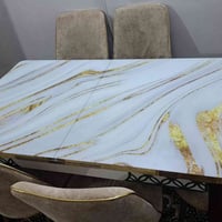 ميز طعام • ٦ كراسي • يتكبر ويتصغر