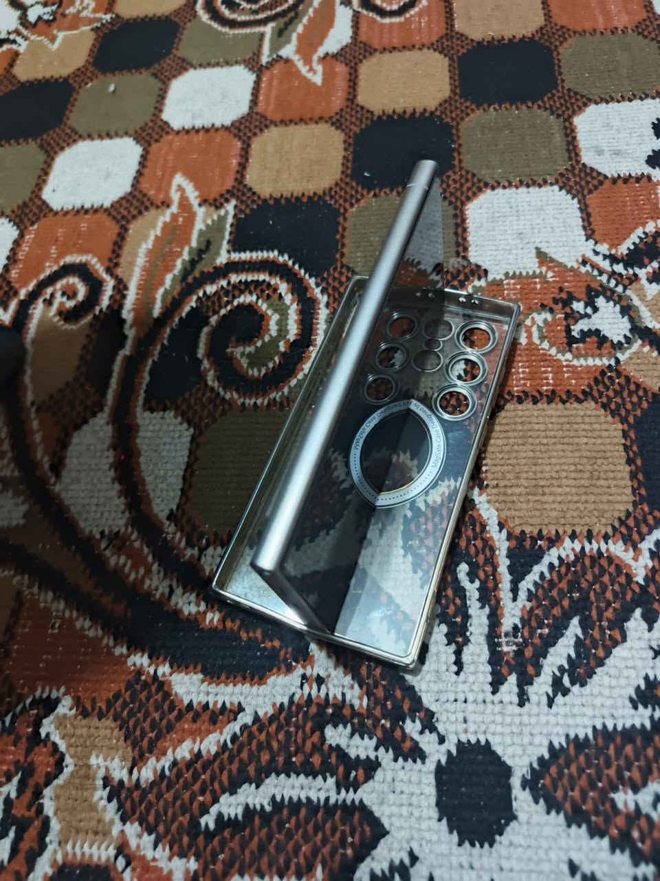 سلام عليكم  اس 24 الترا شرق أوسط وكاله  دبل سيم كارت  الجهاز مكفول من اي عطل ذاكره 256 مبايل مكفول من كلشي بس بي شخط بل بلازمة ما مثر على اللمس كلشي ما بي مستعمال شي قليل السعر 750بي مجال مكاني بغداد حينصر رقمي ***********مكلف بل نشر
