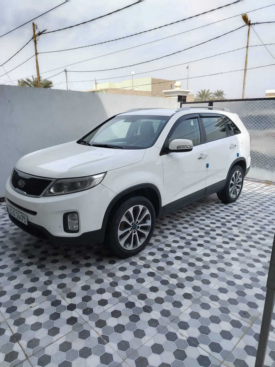 سورنتو مديل ٢٠١٣ شكل ٢٠١٤  مكينه ٤ سلندر مفتوح بس قبق الفوك تبديل واشر بشرط  مكفوله السونار بل منشور  السياره جديده نضيفه فول موصفات عده البنرامه  ٣قطع تبريد ٧راكب بصمه ابواب اوتشغيل  بردات بلد مري شفط اشاير بلمري لد ترحيب عنده القتارب  حساس امامي خلفي كامره خلفي  سنويه ٢٠٢٩ السعر ١٧٥ بيه مجال بصيط  العنوان ديالى المقداديه ***********
