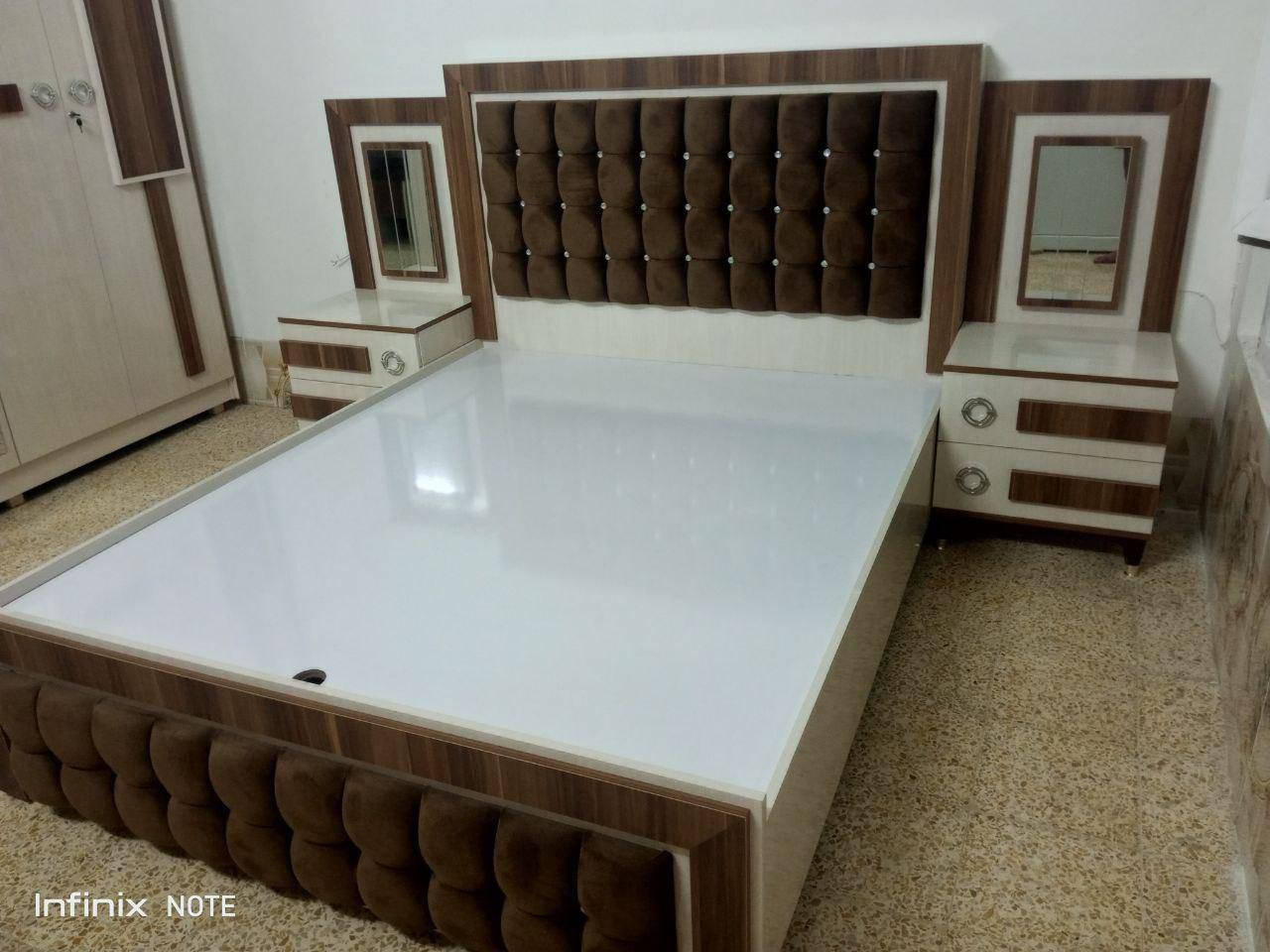 غرفة النوم للبيع
فصال وخشبMDF صناعة عراقية
شركه جوزال  للأثاث 
الكنتور  6 بيبان 
ارتفاع الكنتور مترين 50
التخت مترين  والعرض 160 سم 
 المريه بورقتين طول المراية مترين 
نضافه 100‎%‎ مخذو بمليونين و500
طالب عليها مليون ونصف
 لان صارله 6 اشهر من كن فصلتهُ
للبيع السعر مليون و500 الف 

ملاحظة/ ترئ فصال مسويها


**إذا كنت صاحب هذا الإعلان وتريد حذفه لأي سبب، رجاءا أرسل رسالة إلى الدعم الفني**