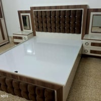 غرفة نوم • خشب MDF • تخت ٢م×١٦٠سم