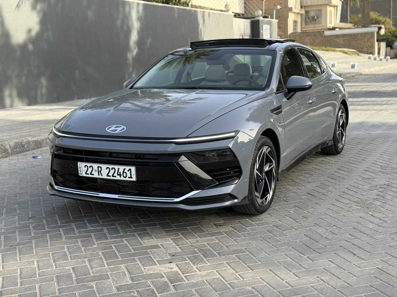 السلام عليكم سوناتا موديل 24 فول مواصفات محرك 2500 وارد امريكي ضرره بابين وجاملغ وحافه البنيد  بدون دواخل لغد شاصي راديترات بدنه مكفولات تصليح دوجه اولى  ماشيه 6000 مل بعده لحاله الشركه رقم اربيل تريد تحويل او وكاله 
صور الضرر مرفقه السعر 185 بي مجال بسيط 
  بغداد الدوره  ابو طياره 
***********
