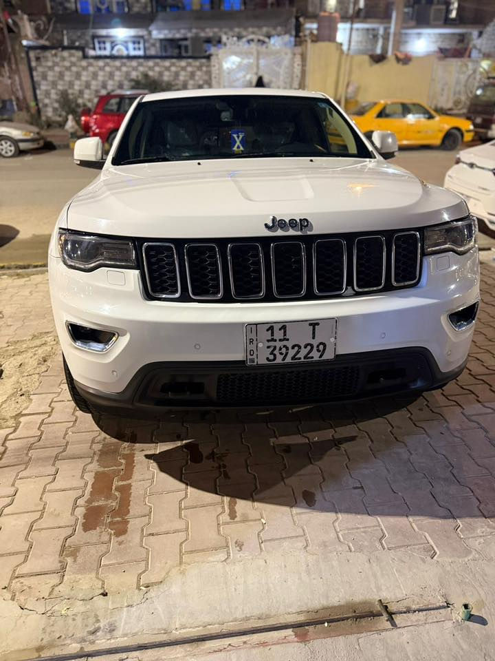 جيب لاريدو مديل 2018 خليجي مكفول كفاله عامه للاستفسار ***********
