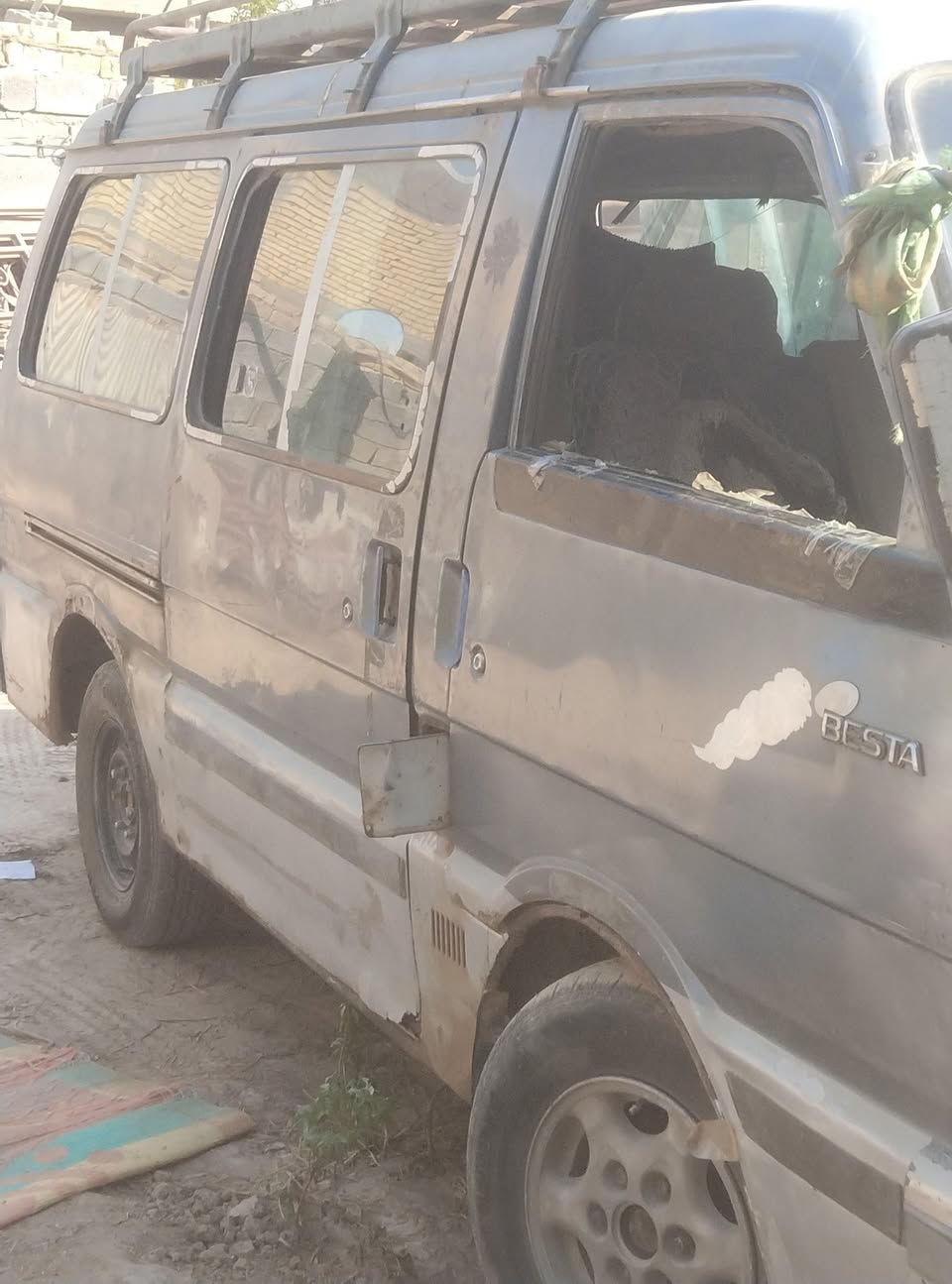 كيه بسته لبيع لعنوان طويريج كير ومكينه خير من لله سعر٢٨ وبيها مجال قليل رقم ***********
