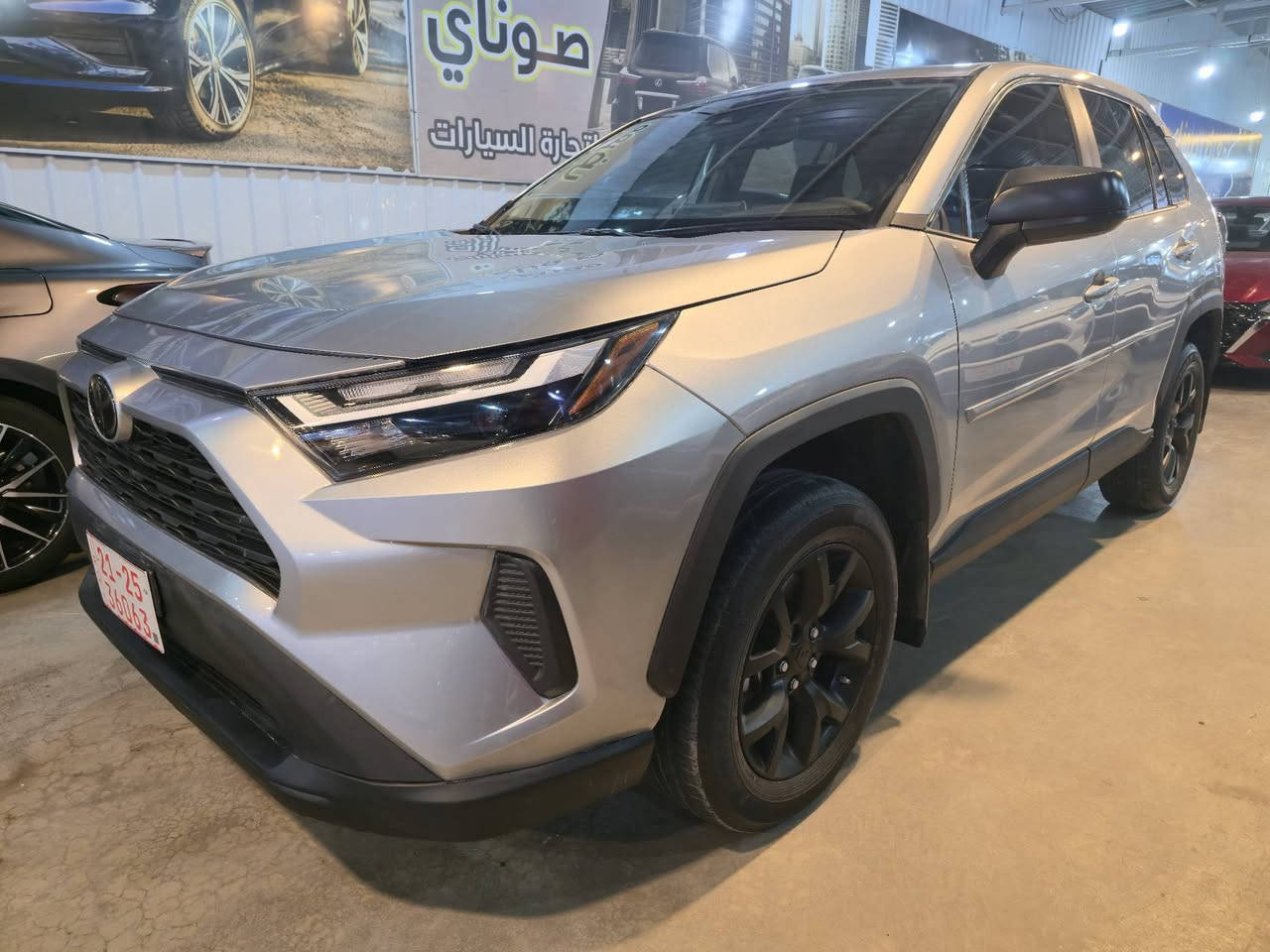 TOYOYA RAV4  LE  4*4
السعر  220 $
اللون سلفر
وارد امريكي
عدد المسافات ٥٩ الف ميل
السياره دفع رباعي 4*4
حادثها موضح بالمنشور
مواصفات ال LE
شاشه لمس
كاميرا خلفيه
حساسات اماميه
رادار  امامي وجانبي
تحديد مسار وتحديد سرعه
وباقي مواصفات الراف الامريكي
كاتي تترقم شمالي
العنوان كركوك 
هاتف   ***********
