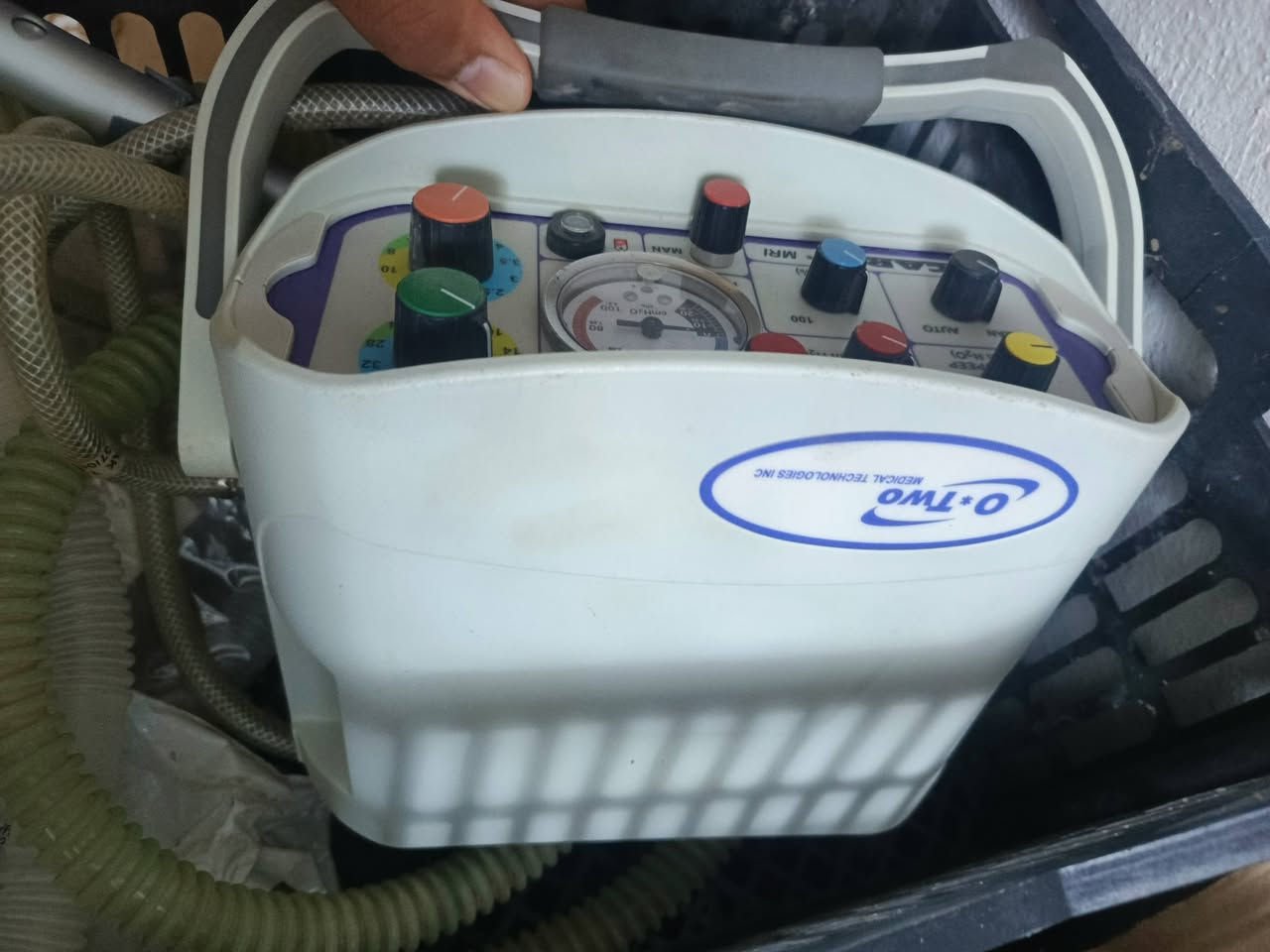 السلام عليكم متوفر عدة اجهزة طبيه ومختبريه للبيع وبأسعار مناسبه جداً للتواصل ***********
