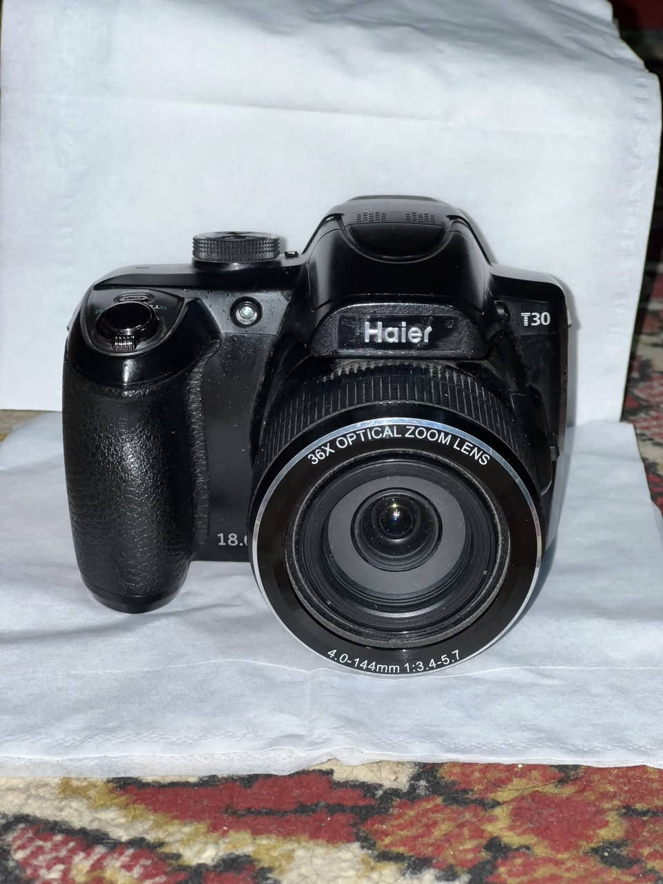 السلام عليكم هاي الكامره للبيع عدسة ثابته
 +مستخدمه قليل كلش الله شاهد  + كارتونه 
+ شاحنه + بطاريته جديد يشهد الله + حزام 
وشاشه قلاب + والسعر مالته ب100 قفل


**إذا كنت صاحب هذا الإعلان وتريد حذفه لأي سبب، رجاءا أرسل رسالة إلى الدعم الفني**