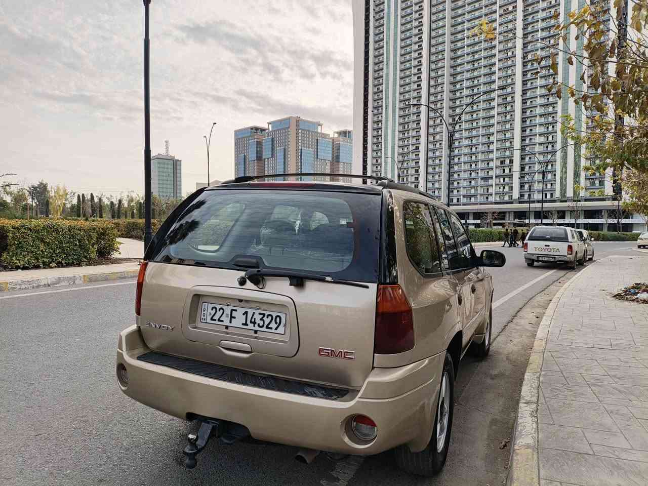 شؤفرليت GMCسياره يه كى زؤر جوانه كيرومه كينه ى به شه رته كيرى تؤ ما تيكه ده بل اكسله ناو زرده ناوفؤر ميكه يه ره قه موسه نه وى نوييه فول مواسفاته به س سيلايت نيه يه ك بارجه سه بوغه سعر 88وه ره قه شوين هه ولير *********** أربيل, العراق
