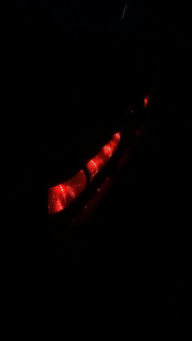 السلام عليكم
للبيع ((ملكه)) جنون مكفول من الكص والضربه ولصبغ والتبديل زيرو للعلم السياره (نقل جثه) شاصي 41  فقط شغل مضبوط رقم بصره الدولي شرط سنويه ال 29 مديل 2000
مواصفات السياره: 
1.اربع دكم 
2.ديفور الجبير
3.عينه اكترونيه 
4.ستيرن كهربائي
5.كشنات كهربائيه اماميه وخلفيه 
6.ثلاجه
7.ويل كب حصيره  
8.برده كهربائيه خلفيه 
9.مري شفط + هيتر 
10.نضام TRC +VSC مانع انزلاق
11.تبريد خلفي امامي ثلج + تدفئه 
12.سيدي جنجر ٦ اقراص
13.كروز  قفل سرعه 
سياره فول مواصفات ماعده الفتحه 
وبيهه بعد مواصفات 
السياره ماشيه 85 حقيقي 
شرط مكينه وكير وحداديه كارتون كلش
 واحله من الصور وتجي وتشوف بعينك شرط الله شاهد مانقصهه برغي 
السياره بسمي تحويل ثاني يوم بسم المشتري 
السعر 115 وبيهه مجال قليل 
(( ملاحضه اخي العزيز اشوف السعر غالي عليك  اترك شي يدل على اخلاقك وتربيتك والرزق على الله ❤️)) 
رقم الهاتف ***********
مكان السياره بصره 
         (أي تفاصيل اكثر راسلني واتساب)
