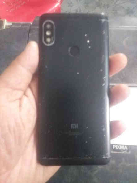 شومي بي فطر قليل بشاشه شغال كولشي مابي سعر ٢٥ ألف ***********
إشارة الأصدقاء 
@إشارة
