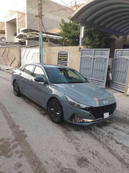 سلام عليكم الشراي يتصل 
النترا 2022 بدون لوحات صبغ حزام بسبب قرار المرور منع صبغ الوارد الامريكي حكيتها ورجعت لونها السعر 117 ورقة مكاني دوره 
***********
