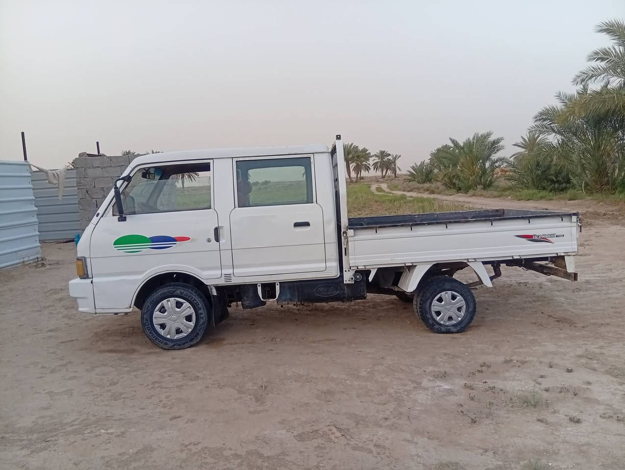 السلام عليكم للبيع كيا موديل 95 كير اكسن باور حداديه جديد شاصي رقم شاصي بلادي مكفوله مكانه بابل منطقه الخميسيه السعر51 وبيه مجال الاستفسار اتصل على الرقم ***********
