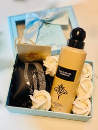 بوكس عيد الحب • معطر إبراهيم القرشي • سيت سوار وزنجيل