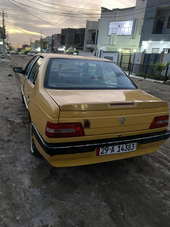 بيجو 405 موديل 2015سياره حداديه جديده تربيد شغال باسمي مداوره ثاني يوم سعر40وبيه مجال بسيط مكاني ناصريه/***********
