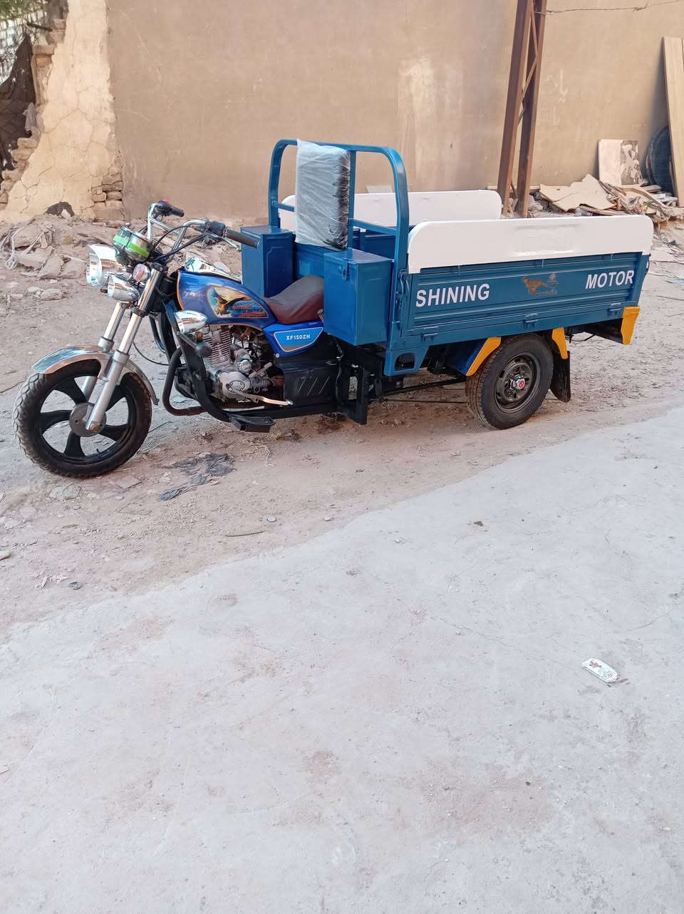 للبيع الموديل 19 المحرك 26 الشاصي مكفول الركبه مكفوله التايرات عريض جوبلس ماعايزهه شي جاهزه السعر مناسب جدا باقي التفاصيل على الاتصال خاص ماكو هذا رقم صاحب الدراجه ***********
