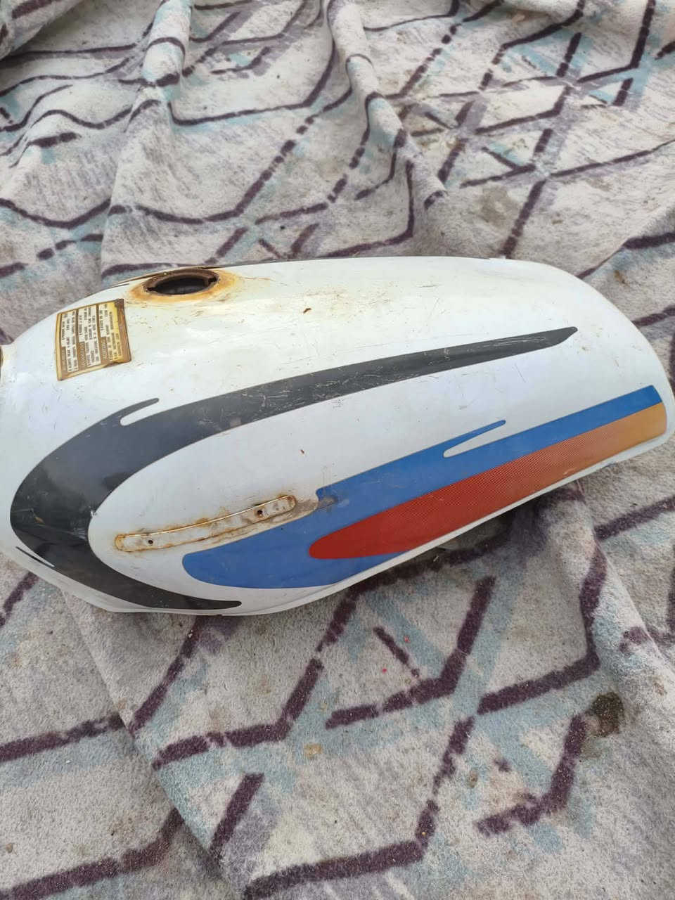 السلام عليكم تانكيات دراجه البيع سعر واحد 13 الف ***********
