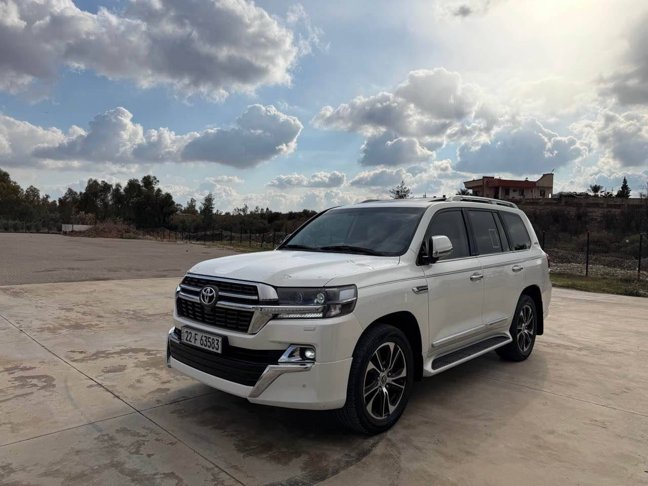 وةنةوشة 2021 GXR
شةريكة جبهاني
وايدئشن دةرجة يةك
 گئج زينو فول فول مواسةفات 
قةبات قةبات مواسةفات   
  دوو بةسمة بيلاد 
 دةرگا شةفت و كارةباي
8ارباك شةخال
5كاميرة  3 شاشة 
حةريق ژئر بئ  ئاوئنة ليد   
   ئاوئنة گراج  لايت بةرز و نزم
بةخاخي  لايت 
سلايت  تؤماتيك گوشين جلد 
گوشين سكن و سايةق 
 سوكات فؤليؤم دوو ماوس
 جام كارةبا جام ئؤتؤ  سةلاجة تةبريد مةرةكزي  
  شاشة تةلةبزؤن شاشة گةور. پئش و پشت حاسة و كاميرة    
زؤر مواسةفاتري تر  
تاخم تاي نوئية  
59 هةزار رؤويشتوة  سپئري دانةبةزية   
  گئر و مةكينةي نةكرايتةوة  بةشةرت   
رةقةم و  سةنةوي نوئية بة ناو خومة   
بئ بؤياخ و بى سارد   
دةحاميةكانيش بى بوياخة بة شةرت      
سةحر  543
زمارةي ساحئب سيارة    
***********
*********** أربيل, العراق
