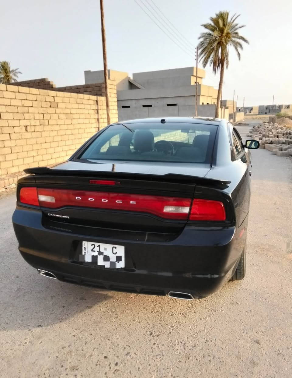 السلام عليكم ورحمه الله وبركاته جارجر للبيع موديل 2011سيارة نضيفة وجاهزة بيهة باب السايق صبغ فقط للاستفسار الاتصال على الرقم ***********
