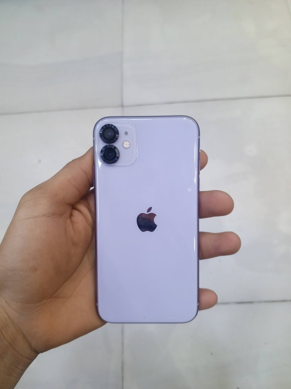 ايفون 11
ذاكرة 128
بطارية 70
كفاله عامه 
ملحقاته شاحنه 
السعر 250 و بي مجال

***********
