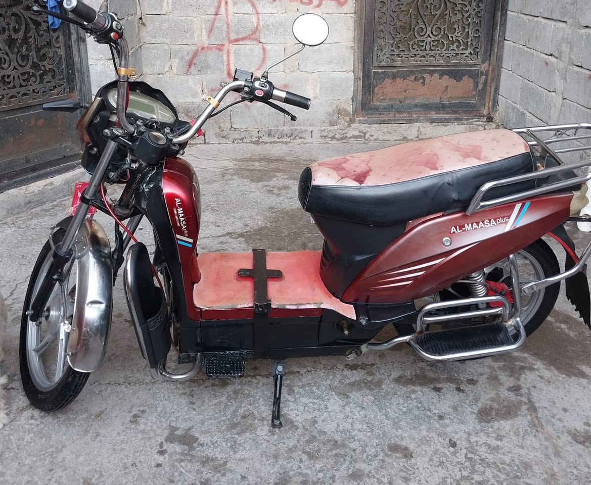 موطور ماسه للبيع السعر 300وبيه مجال
***********
***********
