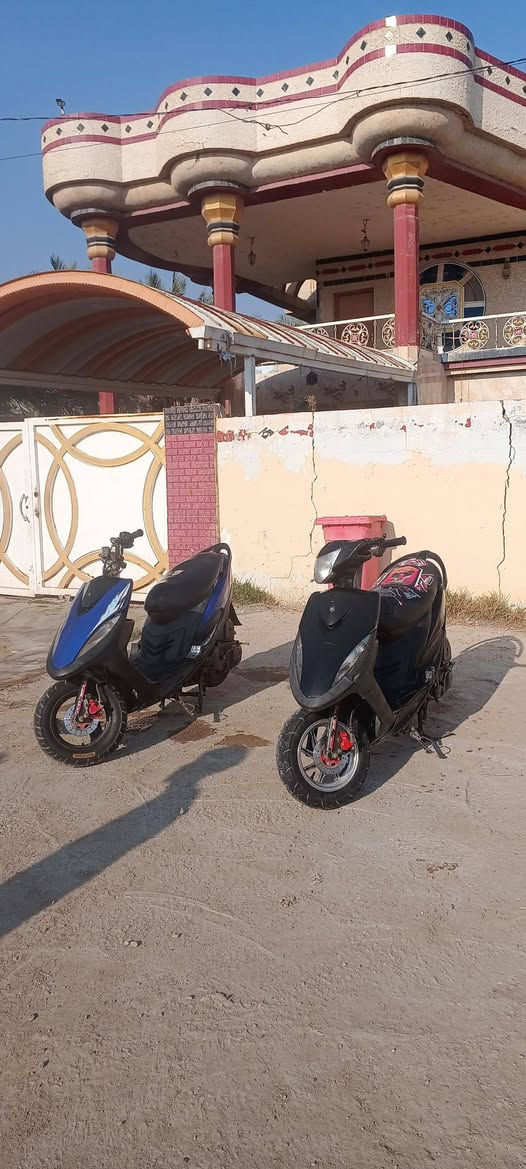 السلام وعليكم ماكس عدله للبيع مكينه 55 دراجه شغاله نص هندر كهربائيات كلها شغاله العنوان الاسكندريه السعر 350 وبيها مجال ***********
