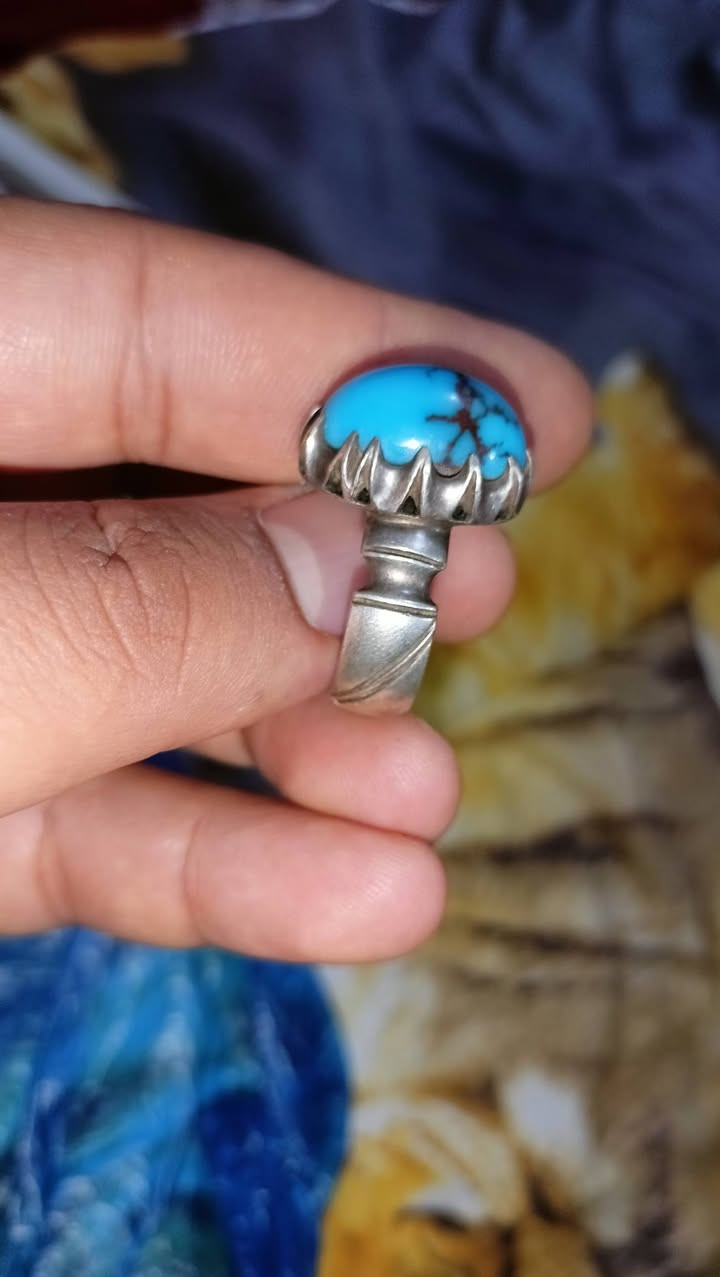 فيروز سينائي طبيعي اصلي لبه صياغه يدوي ثقيله سعر 100 الف مع توصيل


**إذا كنت صاحب هذا الإعلان وتريد حذفه لأي سبب، رجاءا أرسل رسالة إلى الدعم الفني**