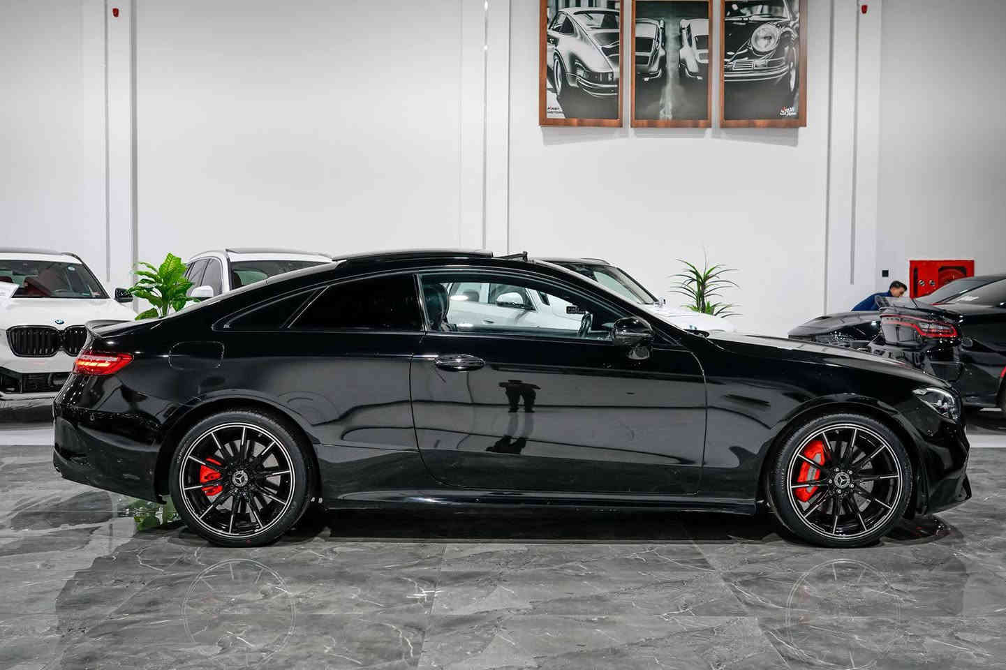 کوردی /عربی 
*********
دروستكراوي : Mercedes 
مۆدێل : E450
ساڵ :2022
بزوێنەر : V6 3.0L
بگۆری بزوێنەر : automatic 
سوتەمەنی : بنزین 
دۆخ : بەکارهاتوو
ماوەی ڕۆشتوو:15 mile 
نرخ : 38500$
تابلو ئوتومبێل : اربيل   
~~~~~~~~~~
0751 2004 377
0750 397 7815
~~~~~~~~~~
النوع:   , Mercedes
المودیل : E 450
سنة: 2022
المحرك : V6 3.0L
ناقل الحركة: automatic
نوع الوقود : بنزين 
الحالة: المستخدم 
عدد اميال : 15 mile   
السعر:  38500$
رقم السیارە:اربيل 
************ أربيل, العراق
